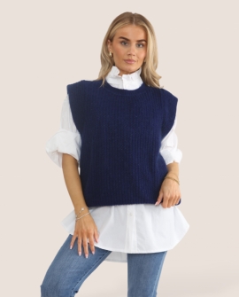 Ribbed Padded Shoulder Tank Top