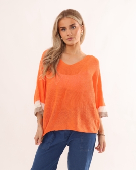 Fine Knit Inversted Seam Contrast Sleeve Top